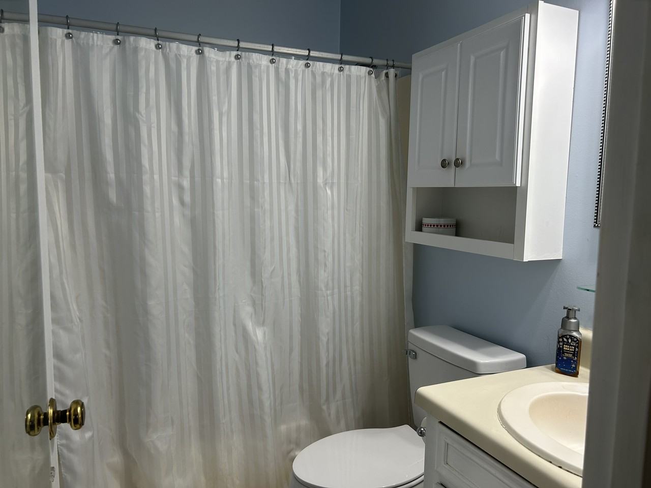 113 Manor Row #1 - Photo 5 of 19