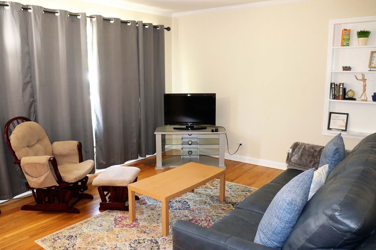 2739 Gwinette Dr #NA - Photo 4 of 12