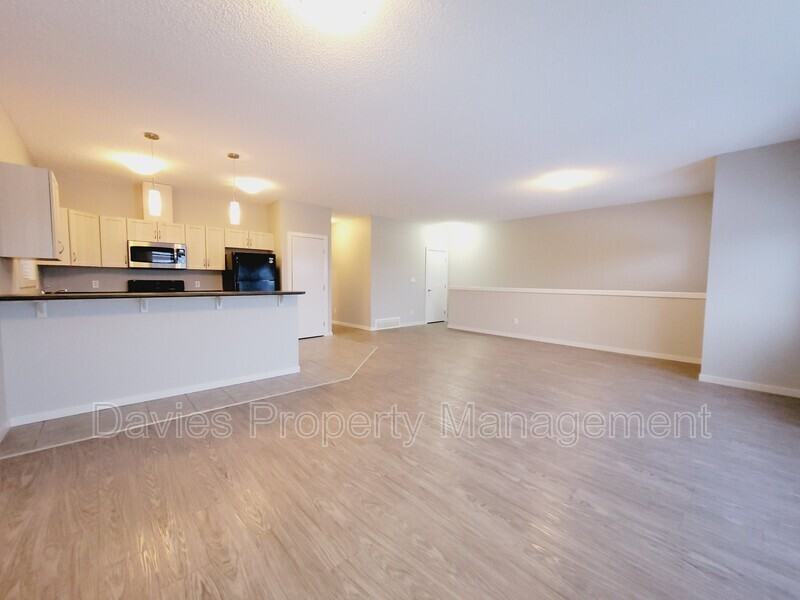 3932 Claxton Loop Sw - Photo 6 of 15