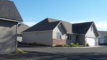 featured image of 4400 Maple Ave