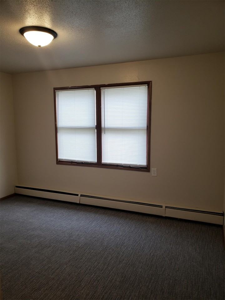 1313 1st Ave #1 - Photo 2 of 10