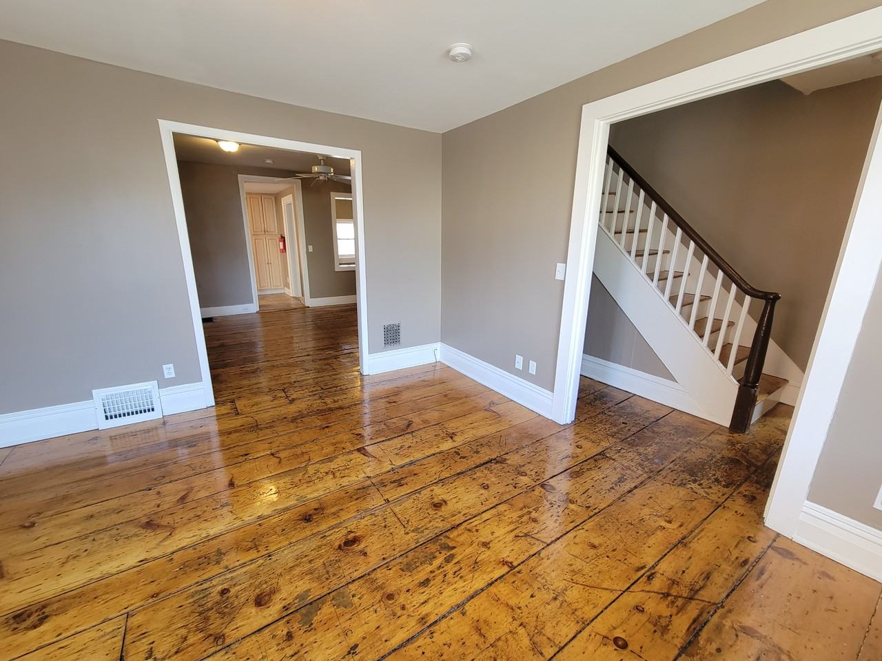 28 S 6th St #NA - Photo 2 of 14