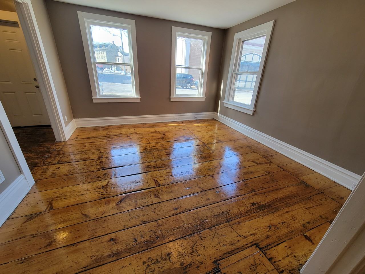 28 S 6th St #NA - Photo 3 of 14