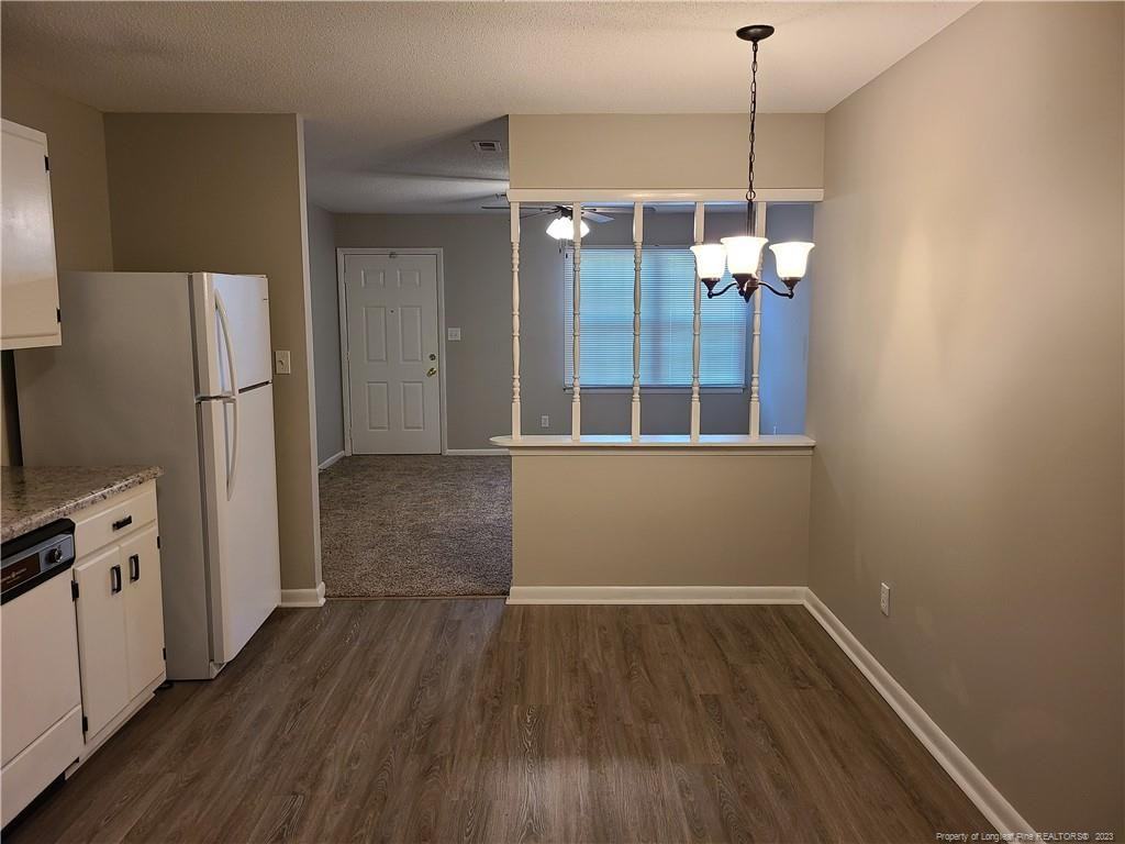 910 Miller Ave #910 - Photo 4 of 14