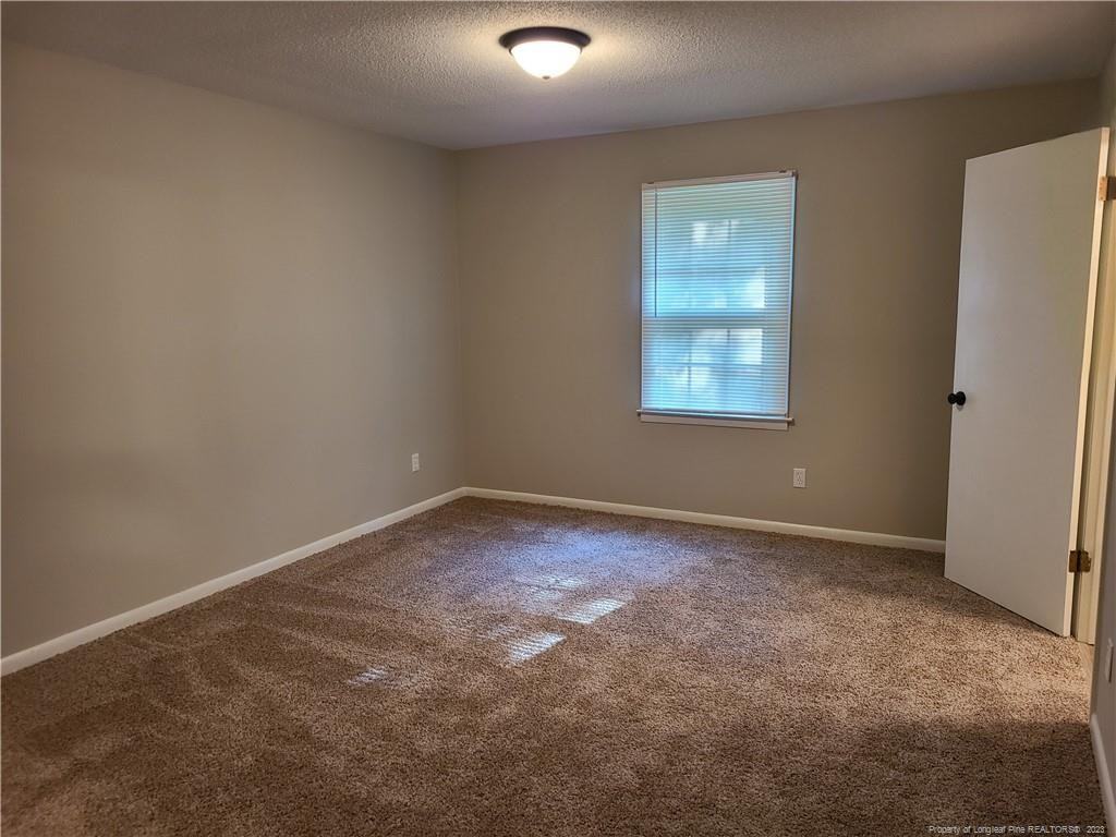 910 Miller Ave #910 - Photo 7 of 14