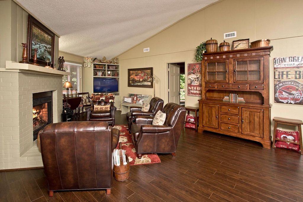 50 Broadmoor Ln #NA - Photo 2 of 20