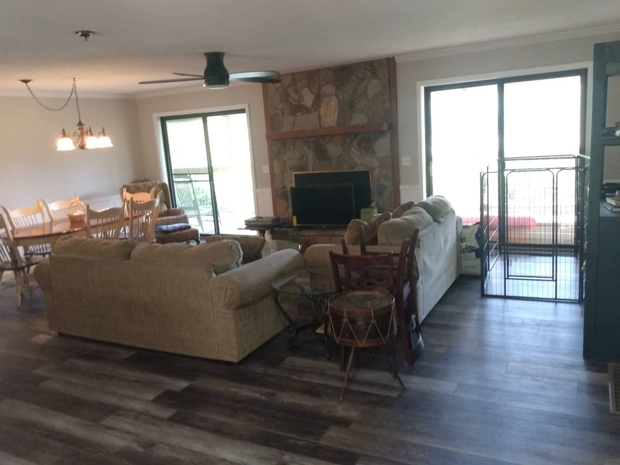 355 Saddleback Cir #NA - Photo 3 of 18