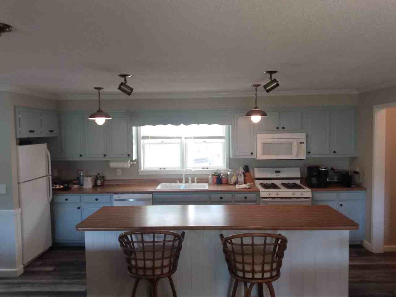 355 Saddleback Cir #NA - Photo 6 of 18