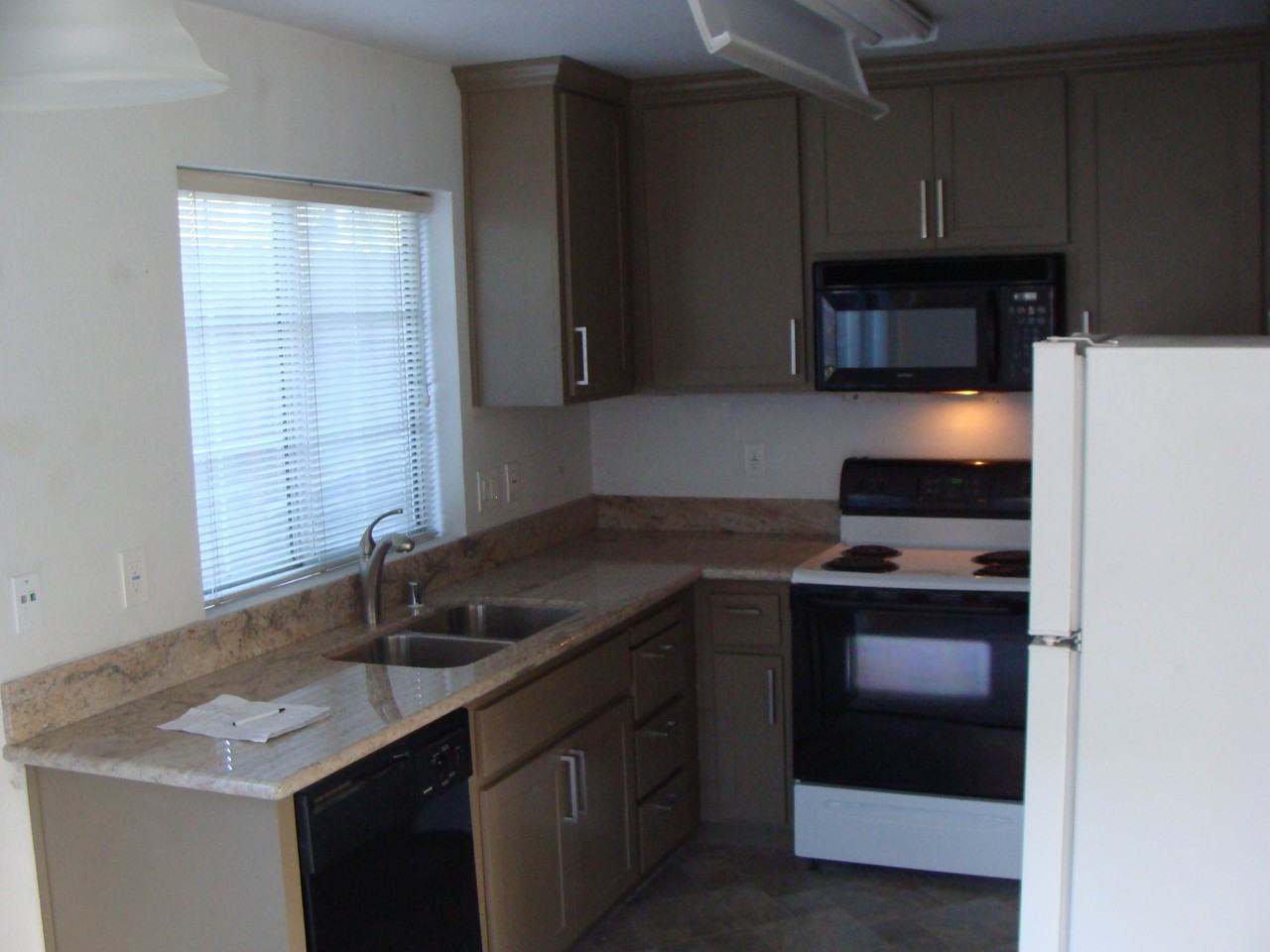 3130 Cambridge Rd #1 - Photo 3 of 7