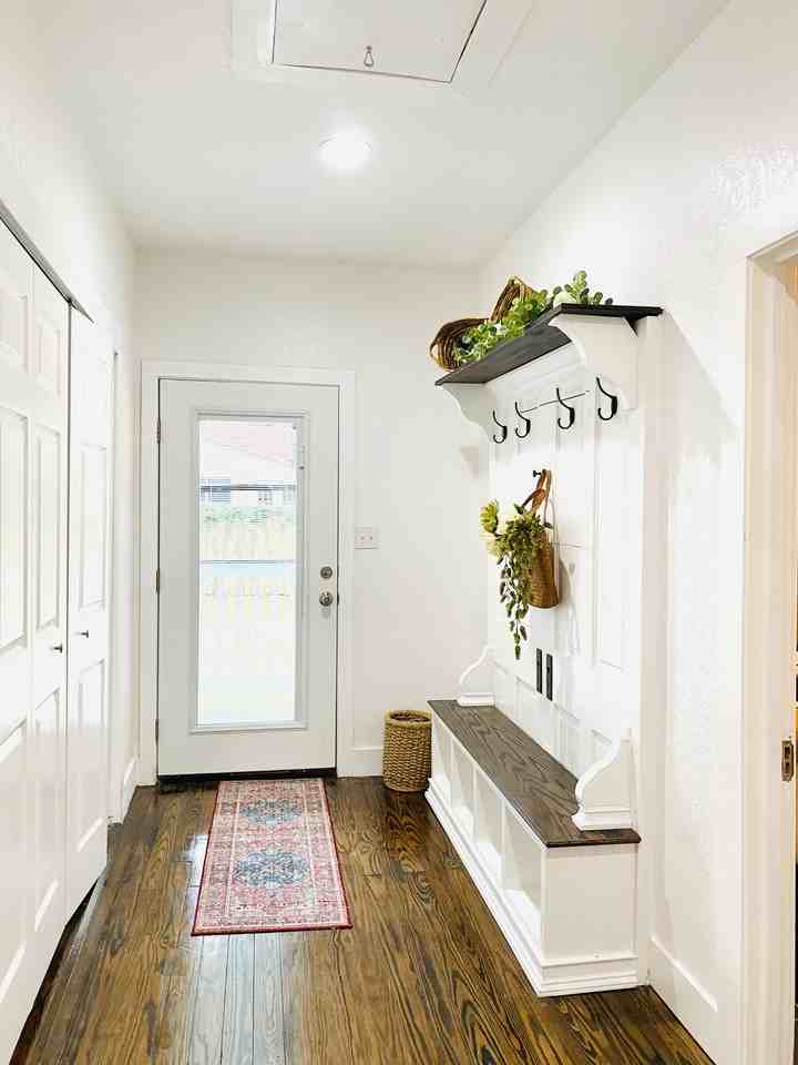 239 E Woodlawn Ave #NA - Photo 7 of 10