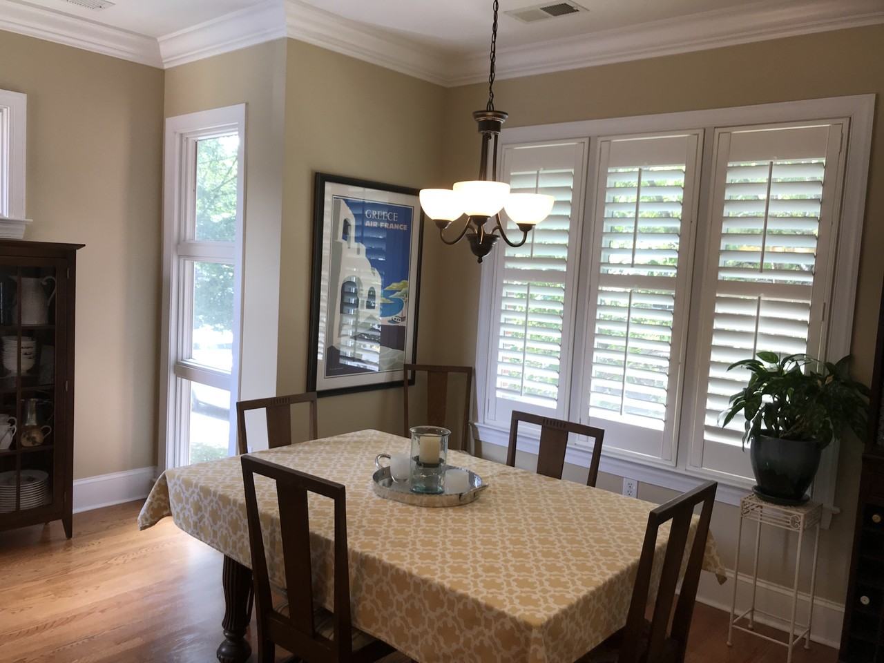 100 N Laurel Ave #105 - Photo 4 of 16