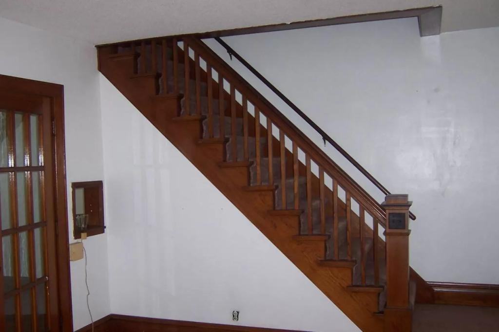 202 W High St - Photo 2 of 14