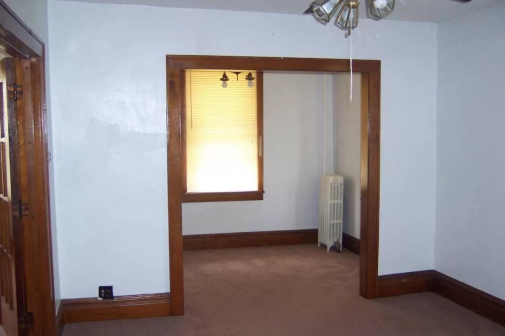 202 W High St - Photo 4 of 14