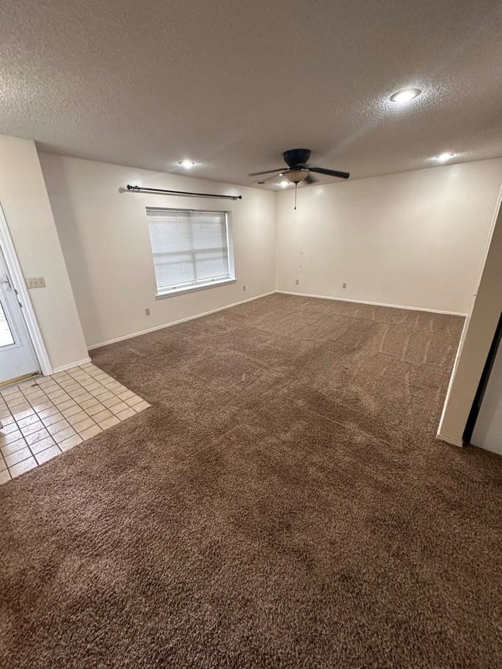 17778 Village Rd - Photo 3 of 11