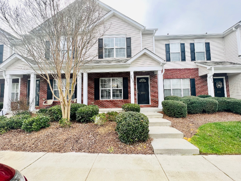 2852 Summergrove Court