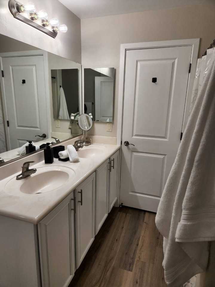 2028 E River Rd #101 - Photo 3 of 13