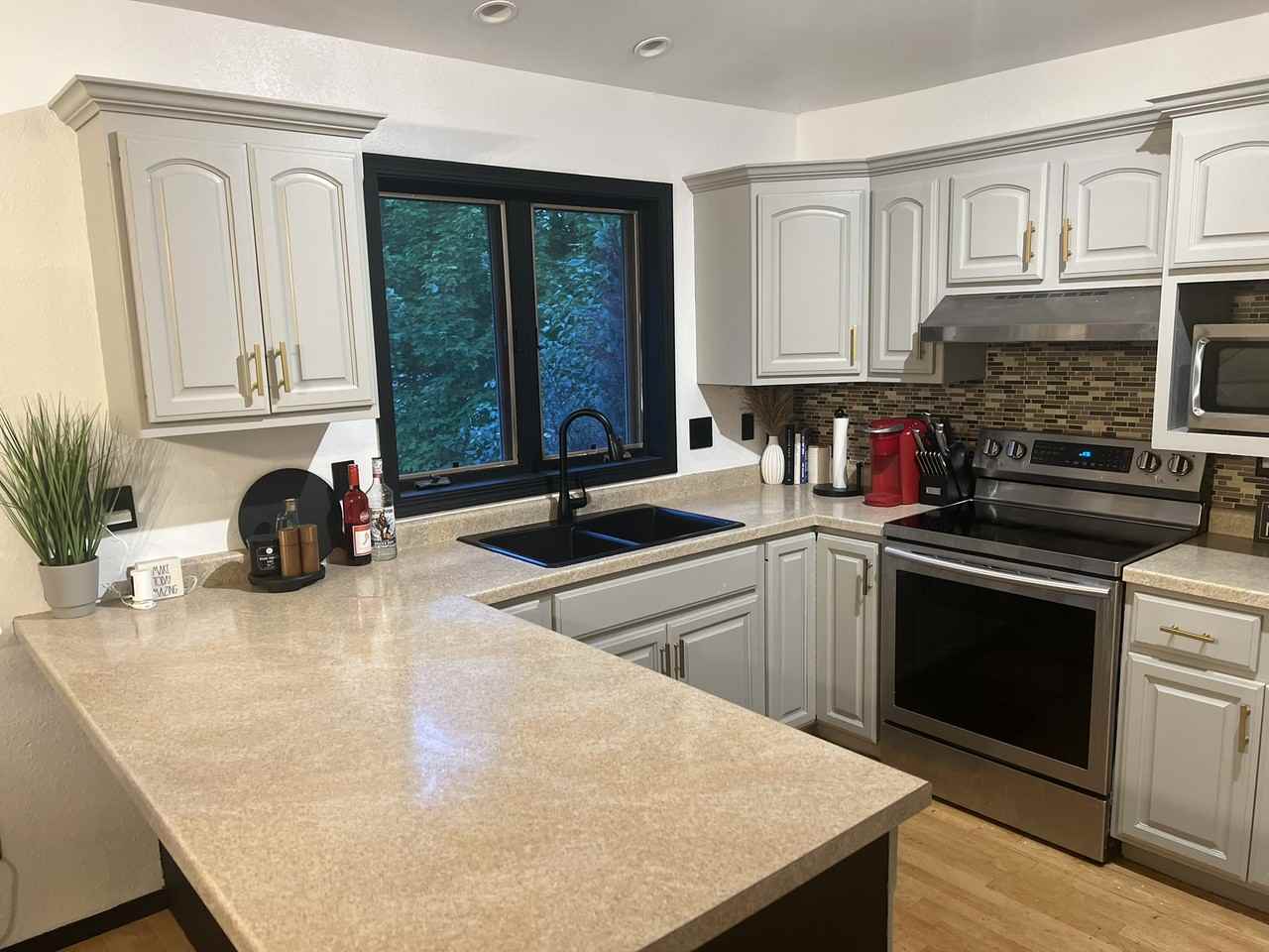 1580 Galway Ct #NA - Photo 2 of 6