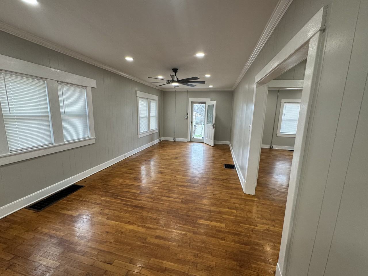 1304 Vermont Ave #NA - Photo 2 of 16