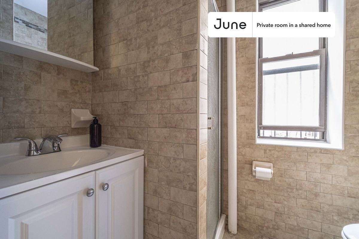 615 W 136th St #D - Photo 6 of 9