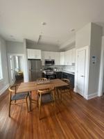 featured image of 911 S Ellwood Ave