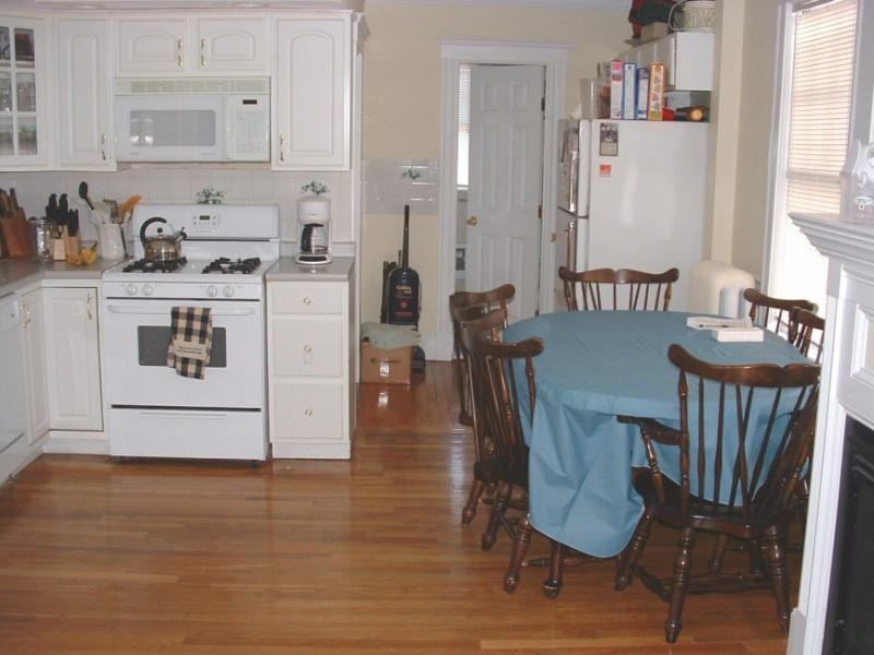 26 Ransom Rd #2 - Photo 4 of 5