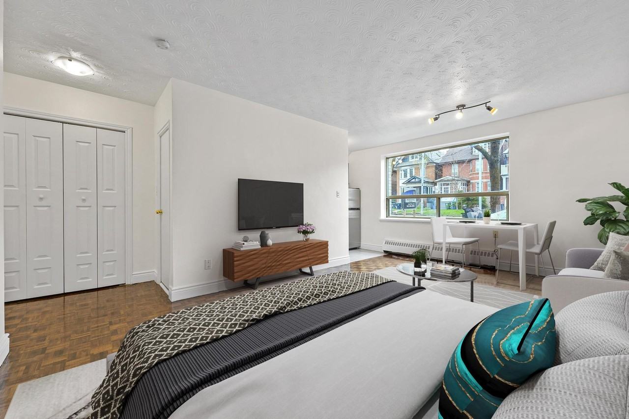 Springhurst - Photo 6 of 7