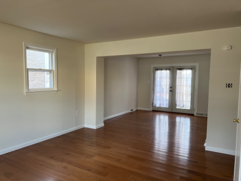 505 E Linden St - Photo 2 of 23