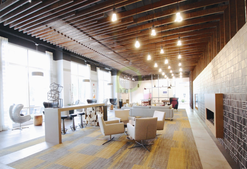 820 S Clark St - Photo 6 of 8