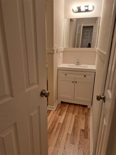 872 Deer Wood Ln #878 - Photo 4 of 12