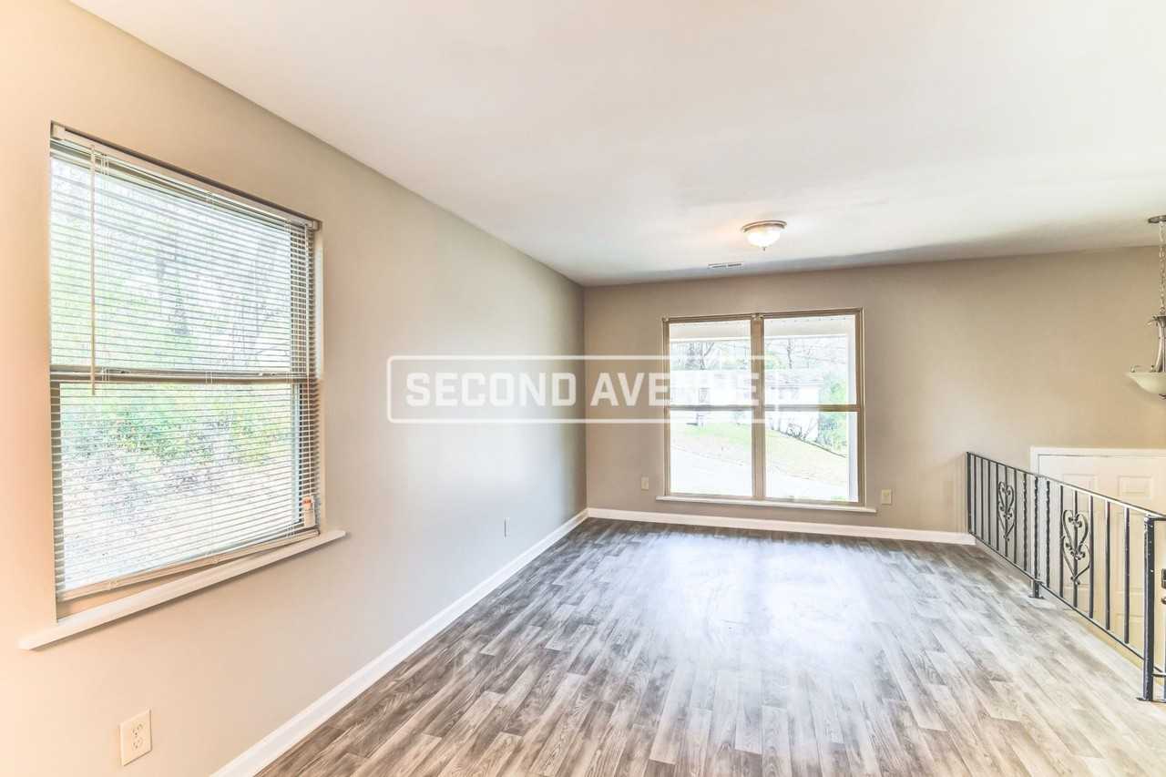 5403 Wesley Dr - Photo 6 of 18