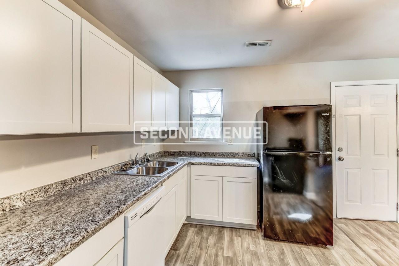 5403 Wesley Dr - Photo 2 of 18