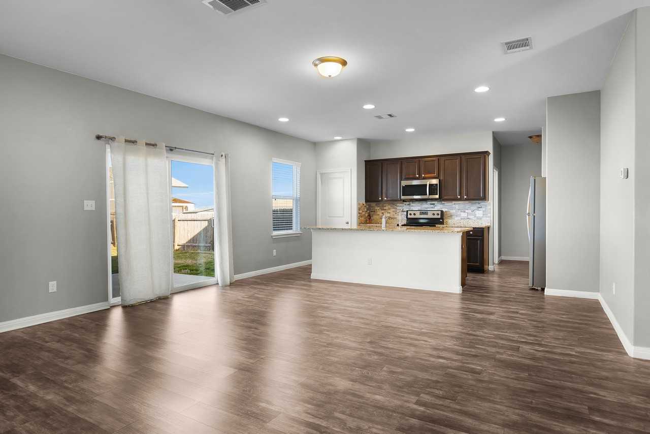 14016 Sherri Berry Way #NA - Photo 7 of 38