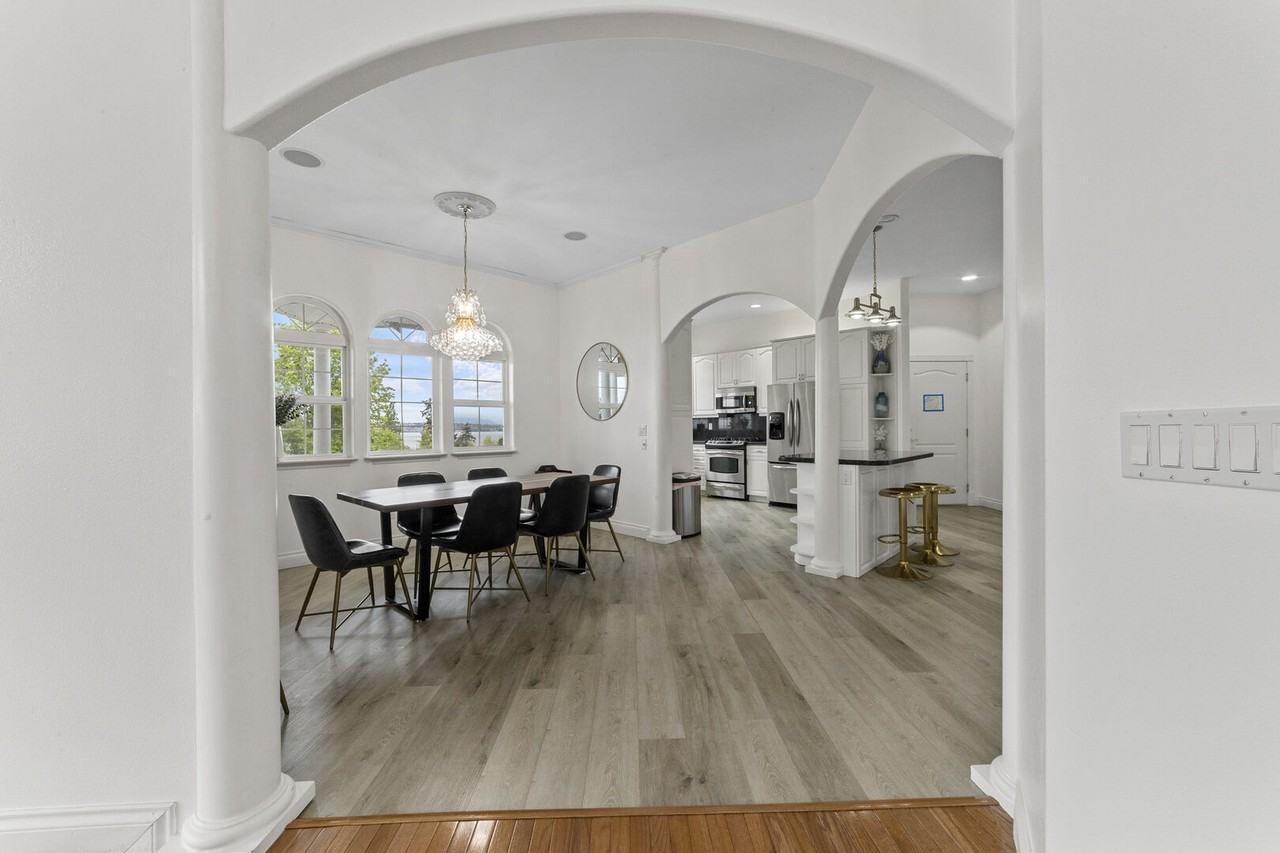 5913 Normar Pl - Top Unit #NA - Photo 7 of 20