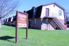 608 E Rosedale St #B - Photo 1 of 1