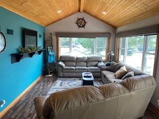 201 E Lake St #NA - Photo 3 of 19