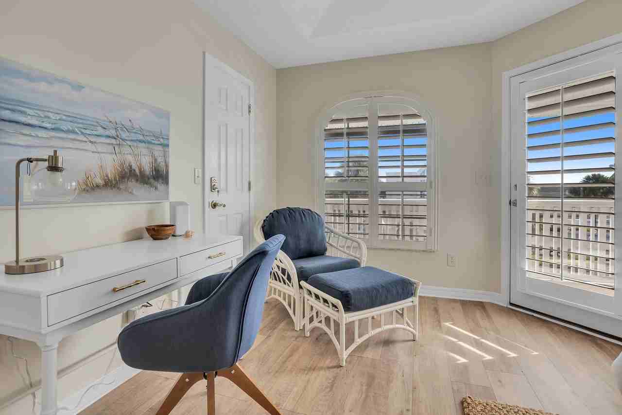 2104 1st St #NA - Photo 2 of 23