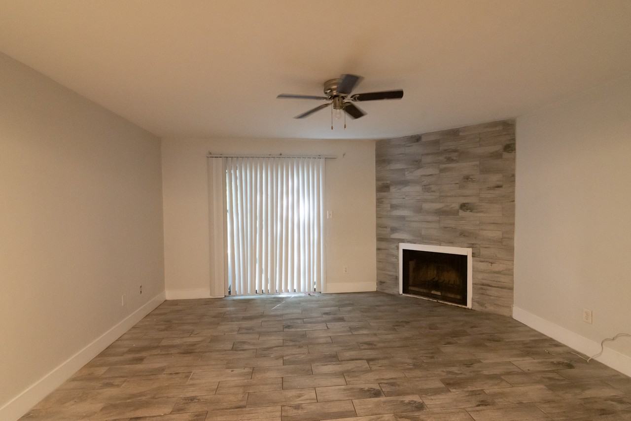 2384 Canopy Villa Ct Apt B #2384B - Photo 2 of 19