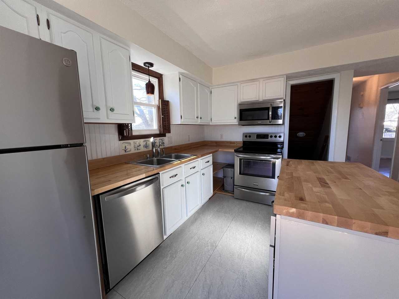 116 Ridgeley Rd #1 - Photo 6 of 34