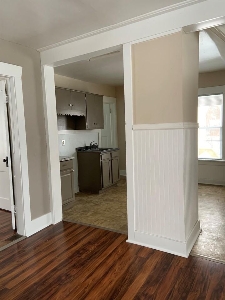 595 Allen Ave #2 - Photo 2 of 12