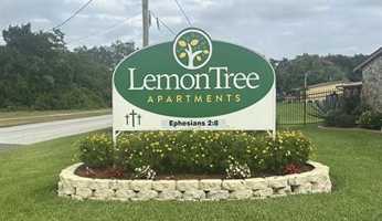 featured image of 1015 W Bell St #42