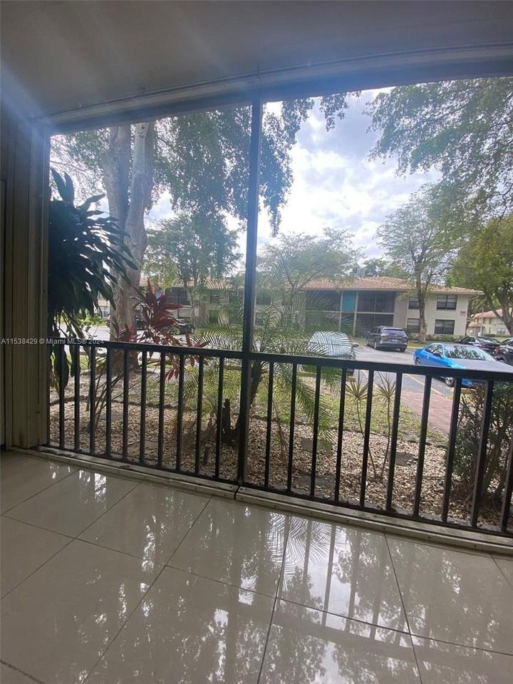 9810 Pineapple Tree Dr #107 - Photo 2 of 8