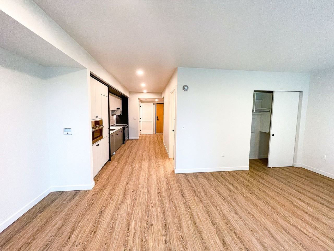 Parque Kirkland Apartments - Photo 2 of 50