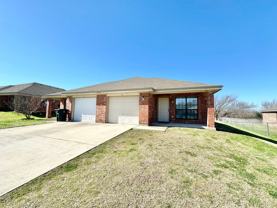 3104 Dannen Ct - Photo 1 of 1