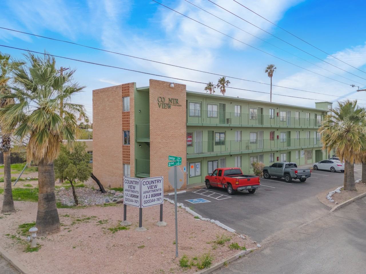 Studios, One and Two Bedroom Apartment Homes - Photo 4 of 23