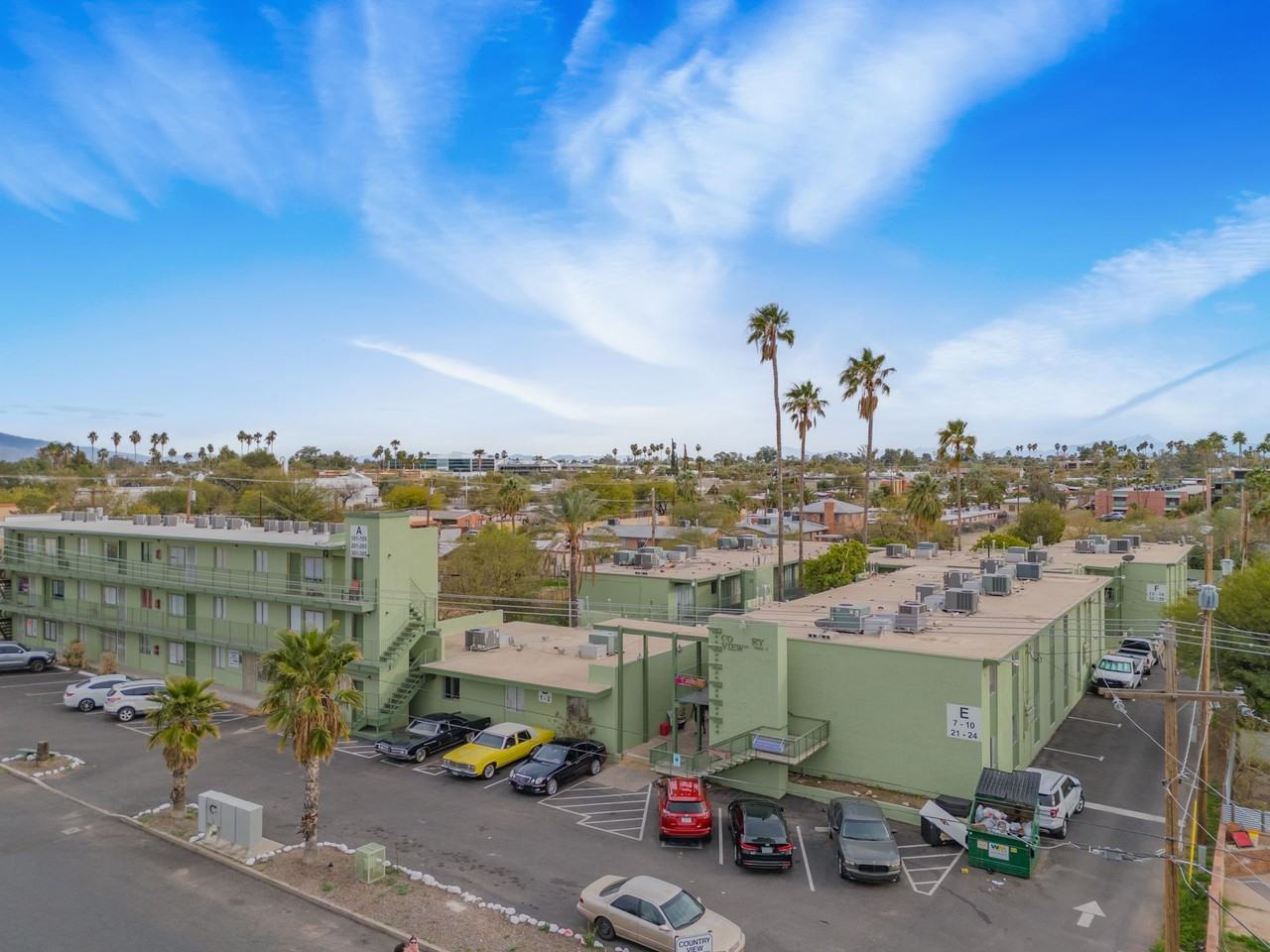 Studios, One and Two Bedroom Apartment Homes - Photo 6 of 23