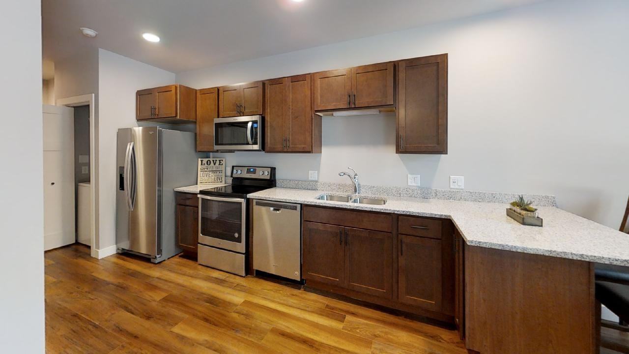 Jefferson Crossing - Photo 4 of 41