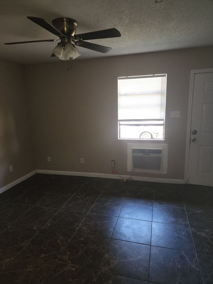 Crosskeys Apartments - Photo 6 of 6