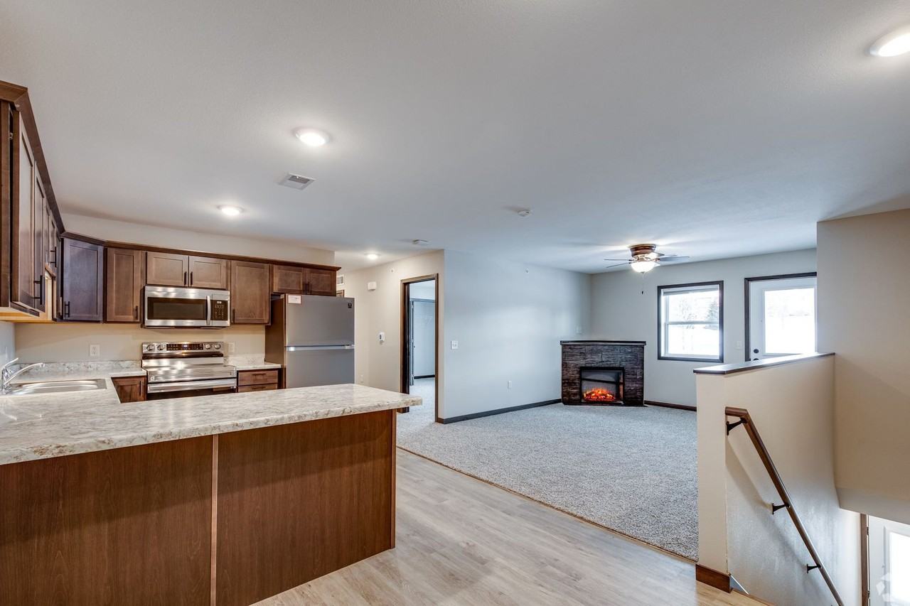 Peregrine Bldg. 07 - Photo 2 of 50