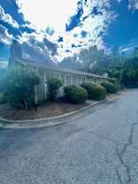 641 Statesville Blvd - Photo 1 of 1