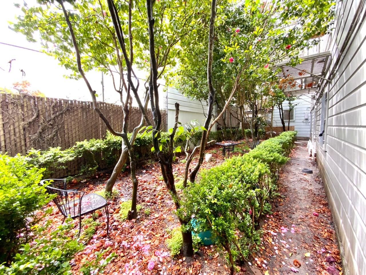 650 Masonic - Photo 2 of 3